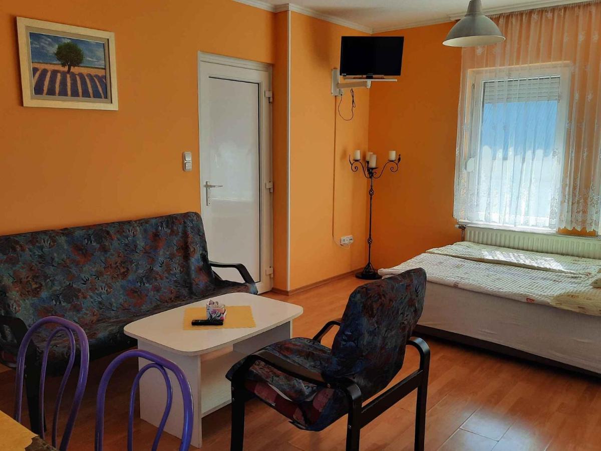 Apartment In Siofok/Balaton 19671 エクステリア 写真